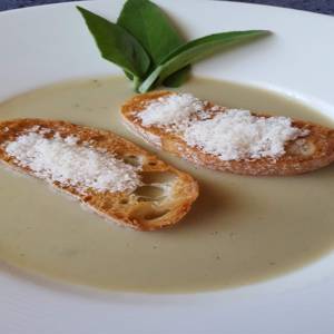 Zuppa D'aglio Selvatico