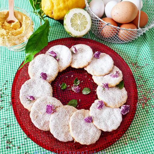 La foto della ricetta Biscotti al limone di @ledolcezzeglutenfree adatta a Vegetariani, Celiaci, Intolleranti al lattosio