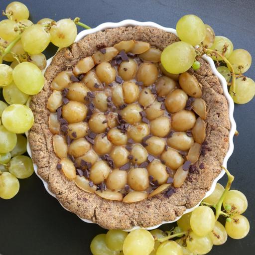 La foto della ricetta Crostata di grano saraceno uva e cioccolato di Sweetceliacworld adatta a Diete senza glutine, diete senza nichel.