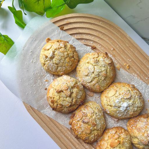 La foto della ricetta Cookies al limone e cocco di Ciliegieezenzero adatta a Vegetariani, vegani, diete senza lattosio, pescetariani.
