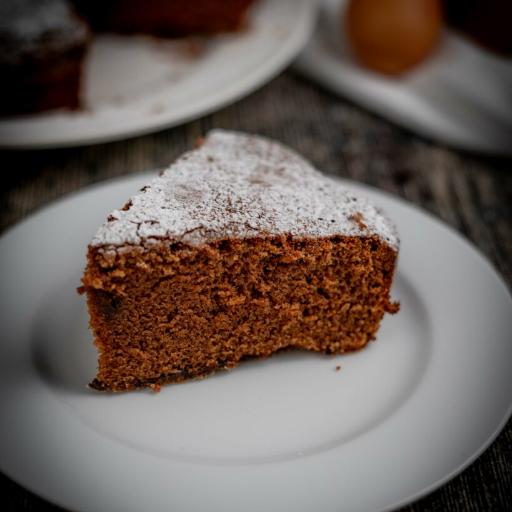 La foto della ricetta Torta al cioccolato al profumo di mirto di Manu food writer adatta a Vegetariani, diete senza lattosio, pescetariani.
