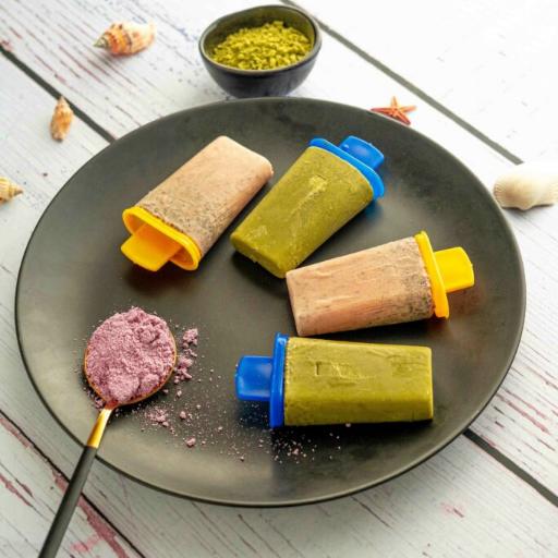 La foto della ricetta Ghiaccioli al té matcha e taro di Manu food writer adatta a Vegetariani, diete senza lattosio, pescetariani.